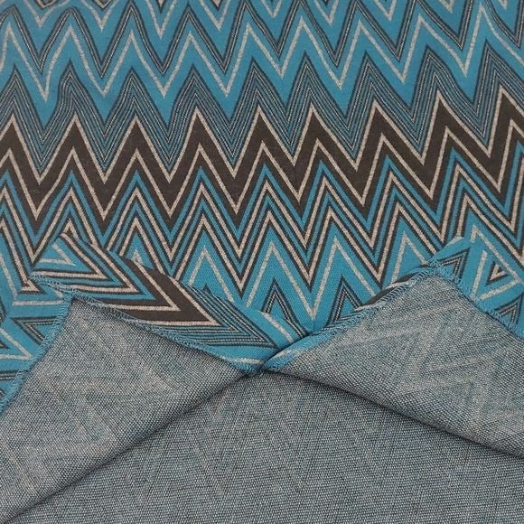 Sharagano Prism Detail Fitted Skirt