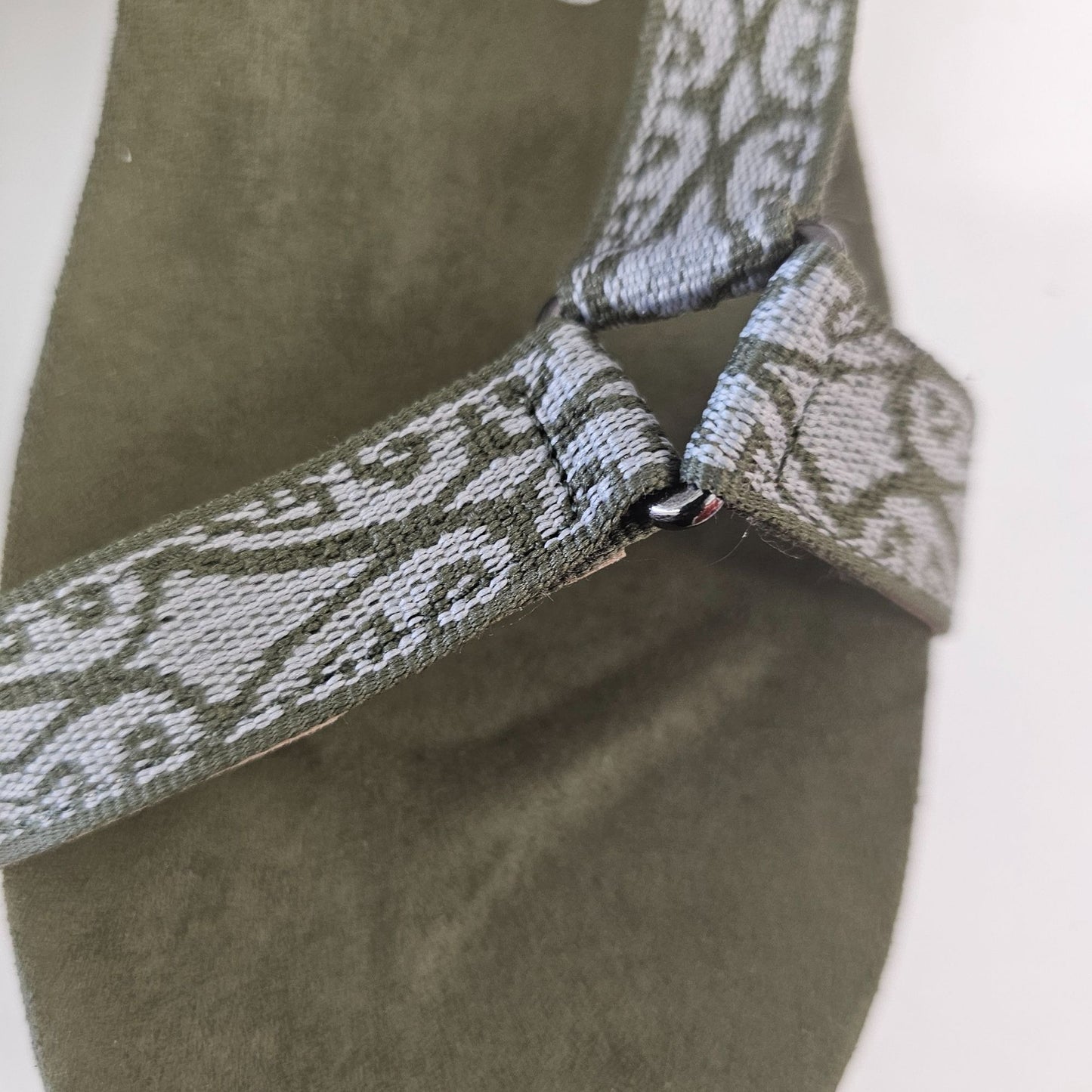 Cheeks Fit Body By Tony Little Women’s Sandals 8M Green & Gray Geometric Pattern