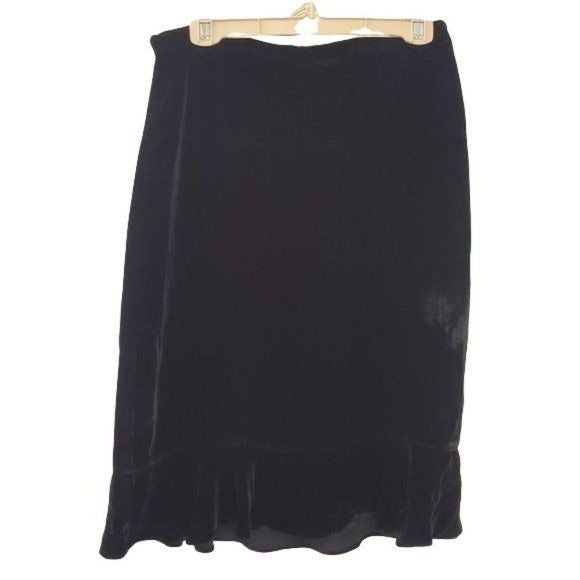 Gap  | Classic Velvet Skirt