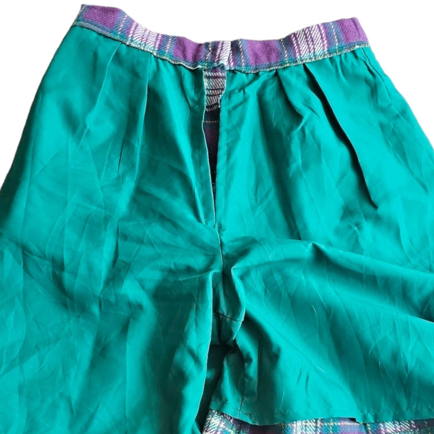 Vintage That's Me Wool Blend Purple & Green Tartan Plaid Casual Shorts