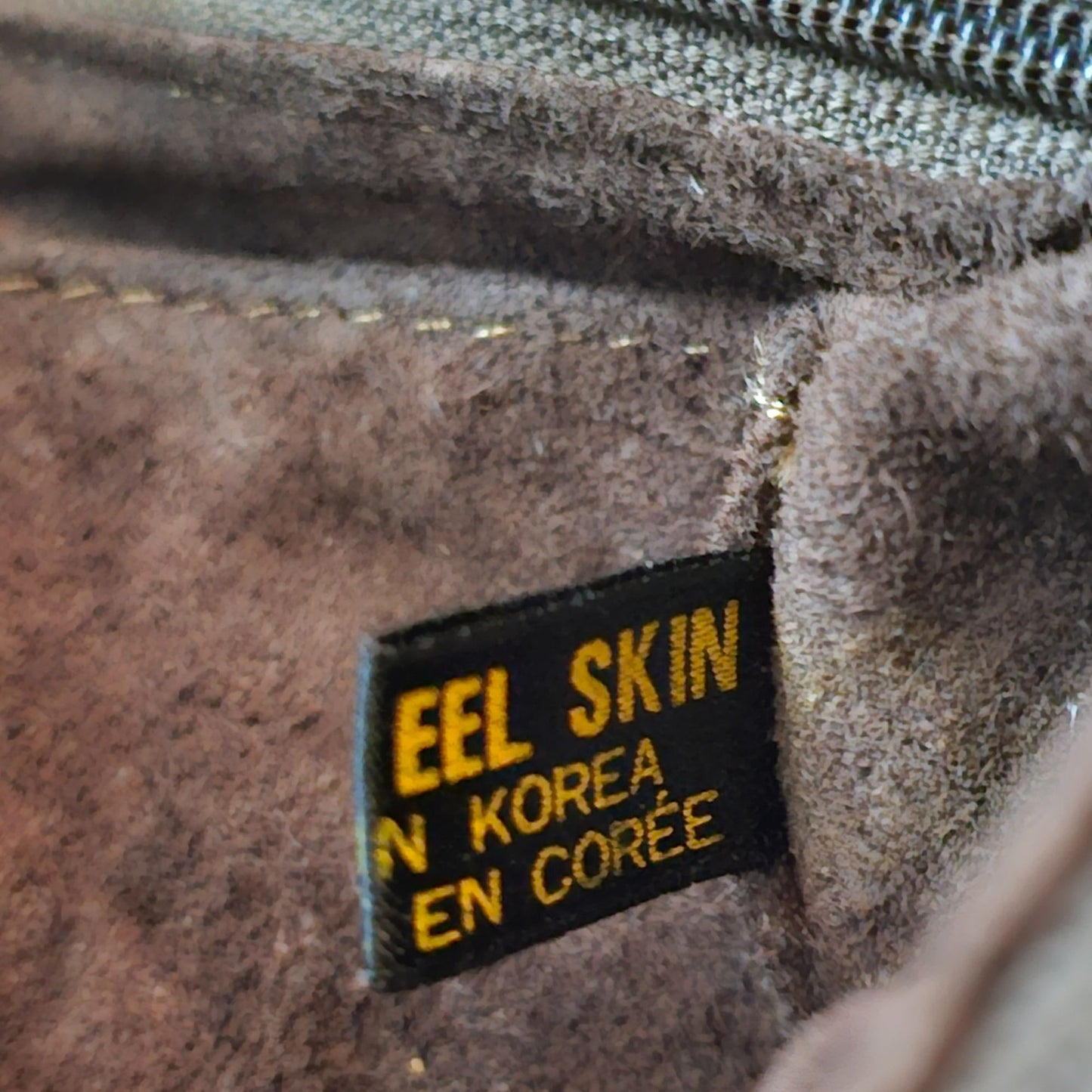 Vintage Eel Skin Genuine Leather Brown Handbag With Double Handles & Zip Closure