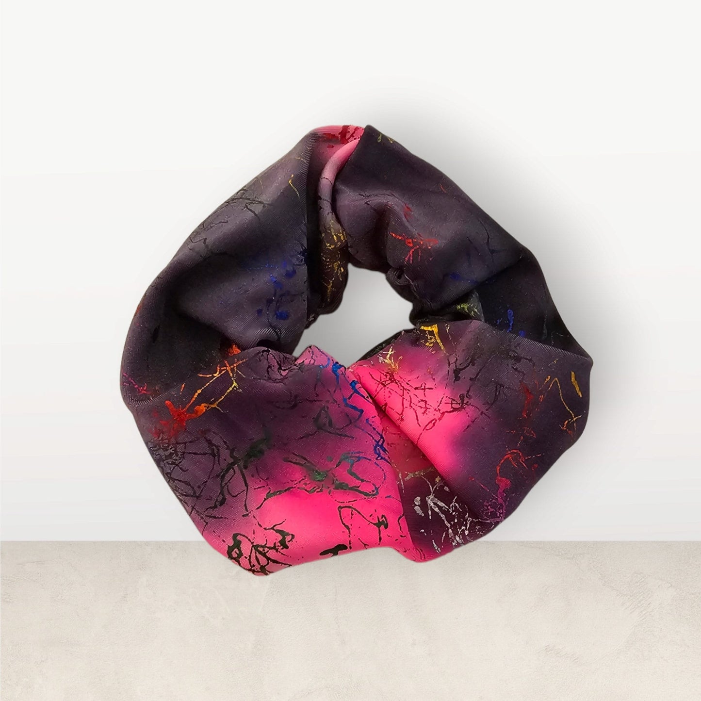 Handmade Abstract Art Deco Scrunchie |Scrunchie with splash abstract art for a stylish look