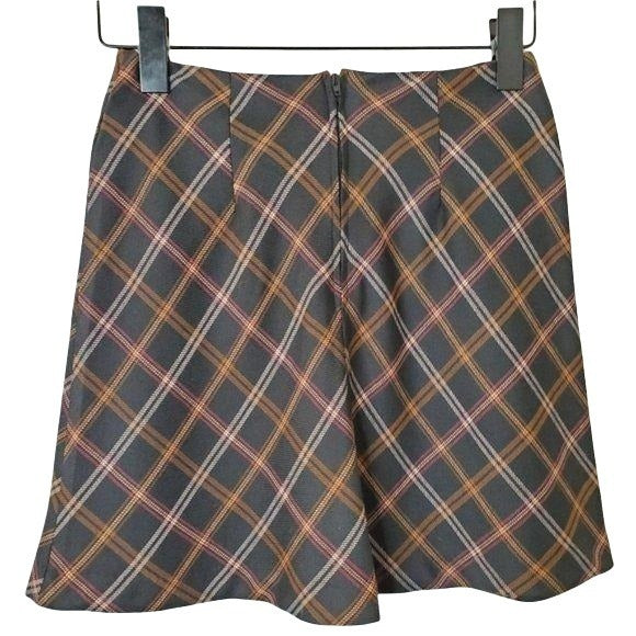 1980s Vintage Tracy Evans Plaid Mini Skirt With Back Zipper Closure Size 7