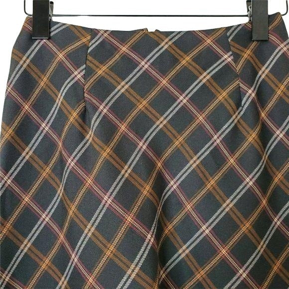 1980s Vintage Tracy Evans Plaid Mini Skirt With Back Zipper Closure Size 7