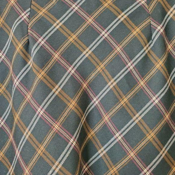 1980s Vintage Tracy Evans Plaid Mini Skirt With Back Zipper Closure Size 7